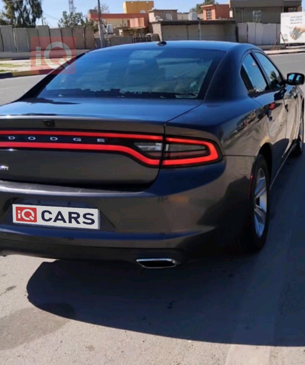 دودج تشارجر